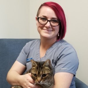 Shawna - Veterinary Assistant - Pendleton Veterinary Clinic
